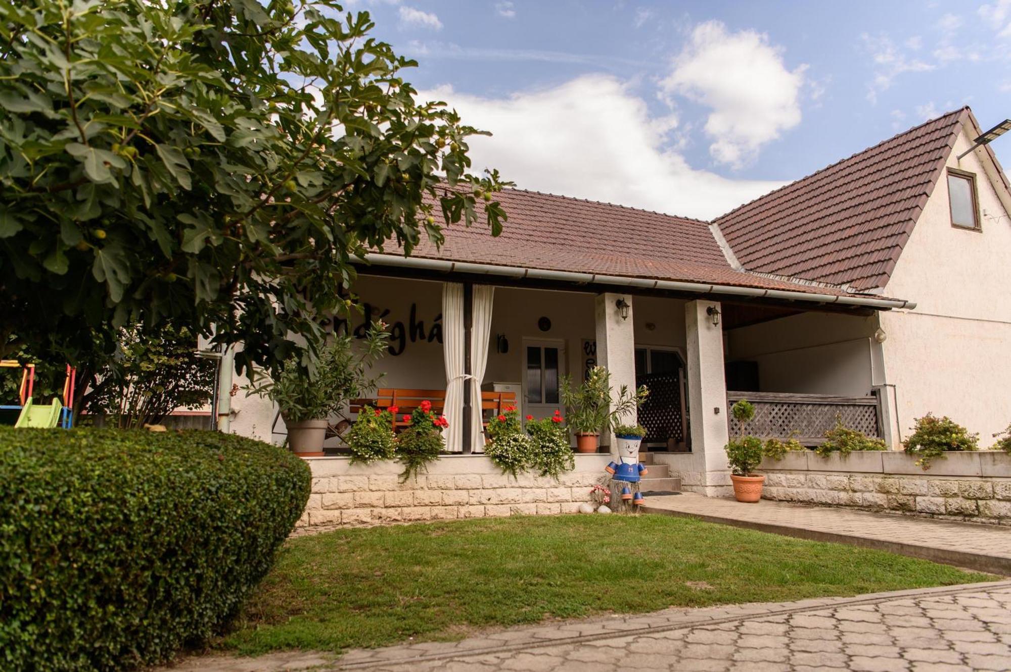 Hotel Marika Vendeghaza Tokaj Exteriér fotografie
